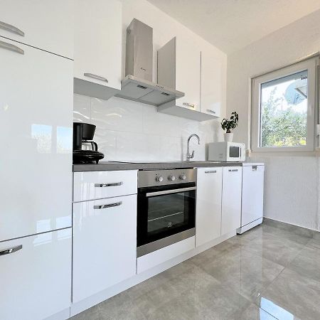 Palit Hills Superior Apartments Exterior foto