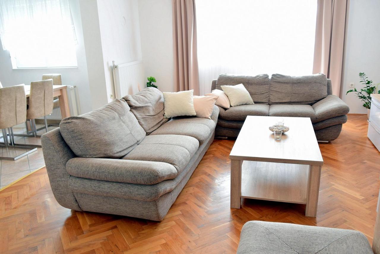 Palit Hills Superior Apartments Exterior foto
