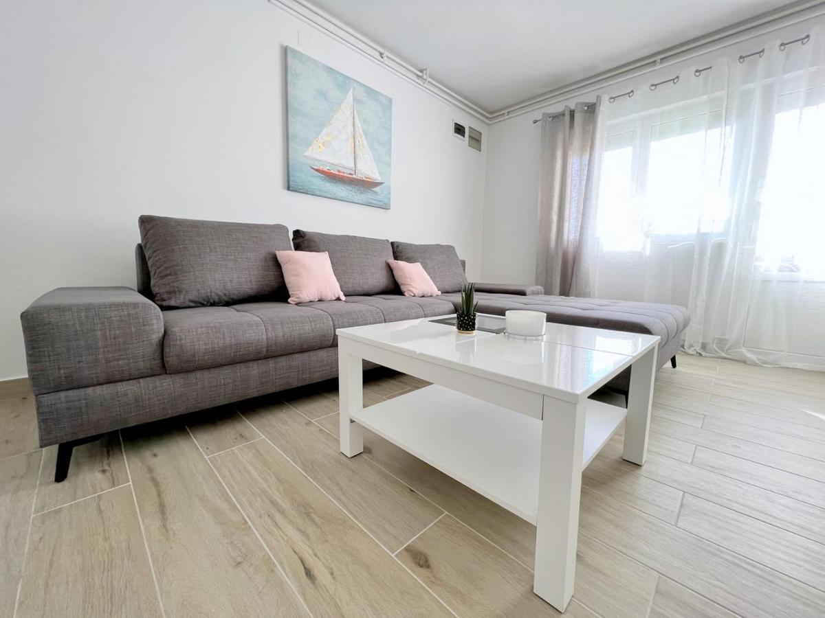 Palit Hills Superior Apartments Exterior foto